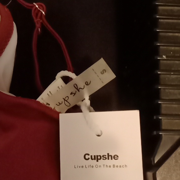 NWT Cupshe Swimsuit - Picture 4 of 7
